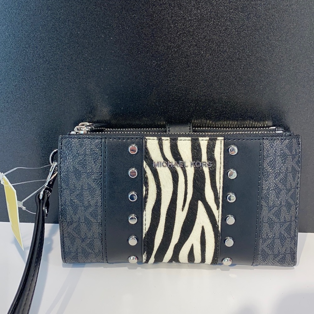 *NWT* MICHAEL KORS DOUBLE ZIP WALLET ZEBRA